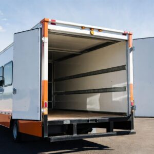 12 ft. Box Truck Rental from Oscar Logistics